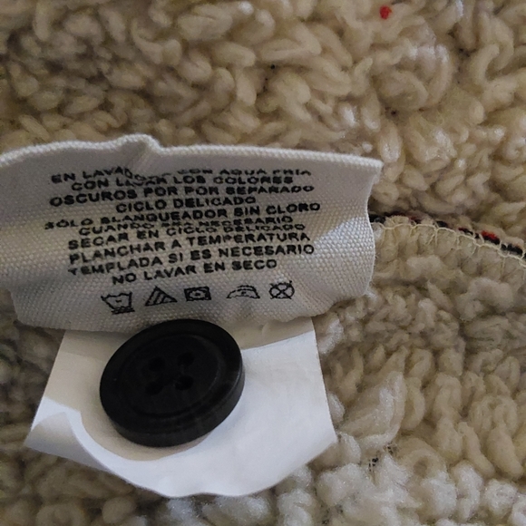 🌺 Unisex Soho Threads Red Plaid Sherpa-Lined Jacket - Picture 11 of 12